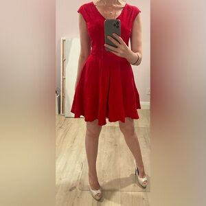 Red mini dress rayon S summer spring travel resort short sleeve flattering sexy